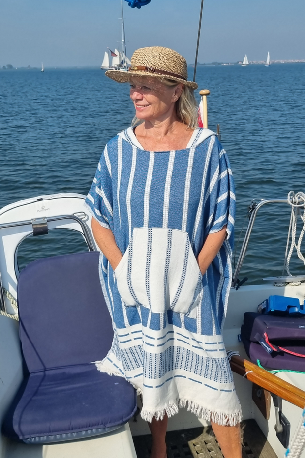 Ladies surf poncho, sauna poncho or beach poncho - AZA