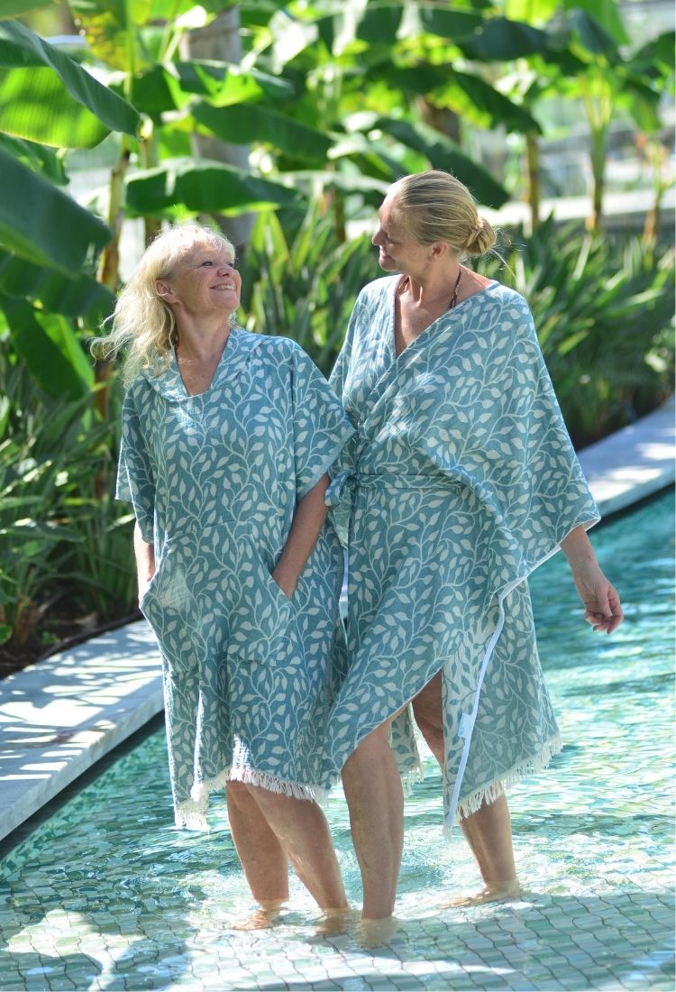 Hamam towels kimonos & bathrobes - 100% Fairtrade - delivered Hamam towels kimonos & bathrobes - 100% Fairtrade - delivered